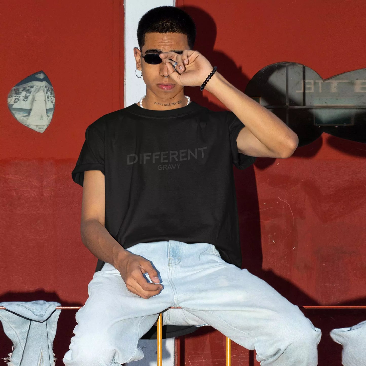 Different Gravy Tee Black