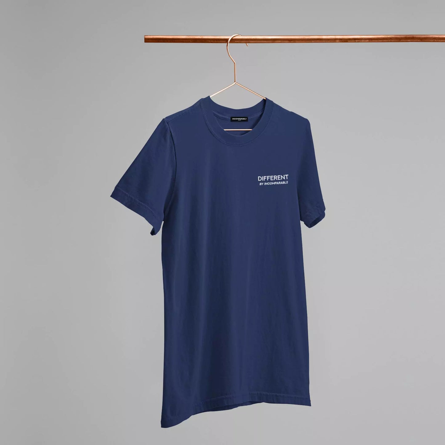 Different Tee Navy